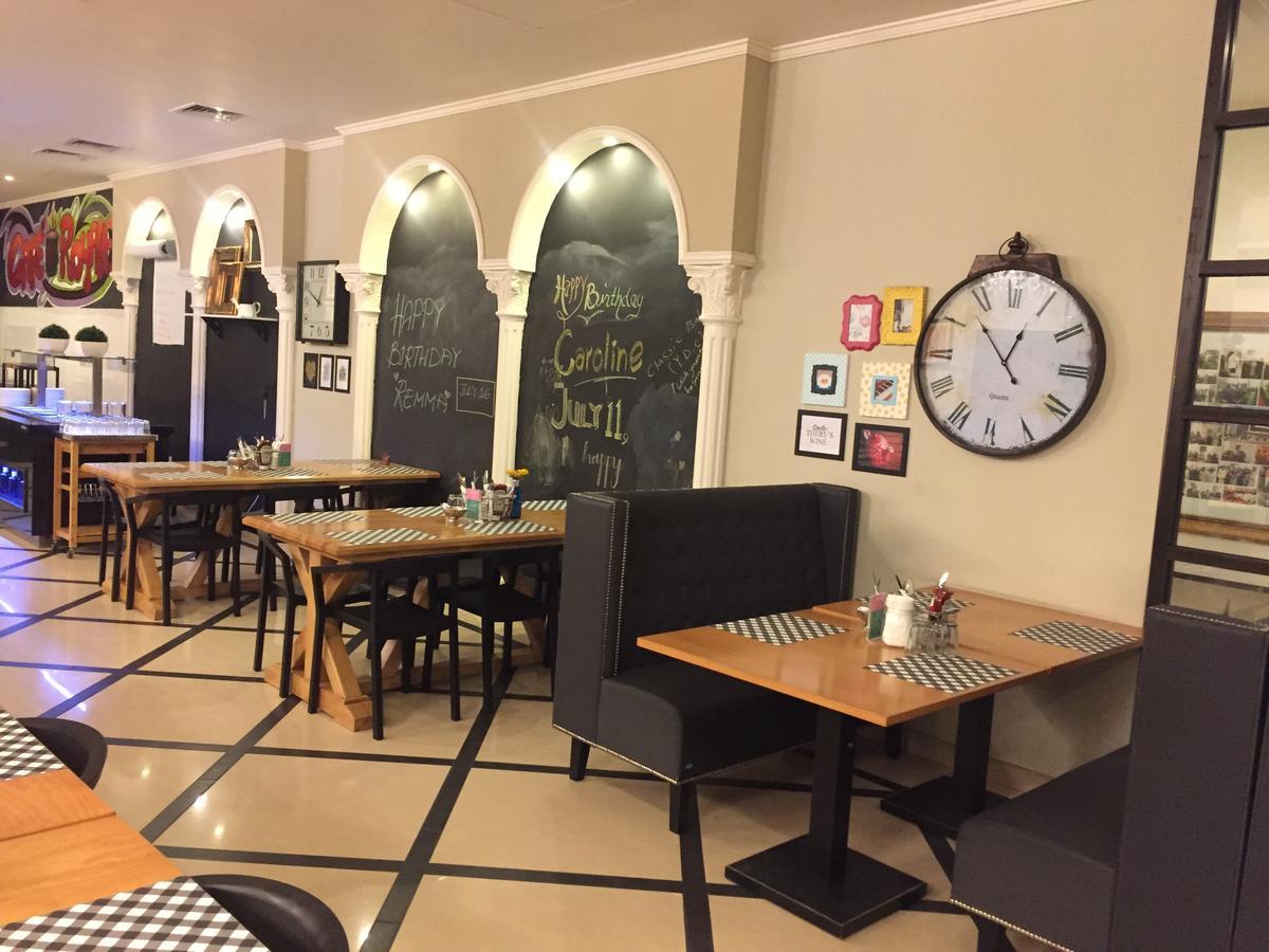 Royal Grand Hotel Monrovia Exterior foto