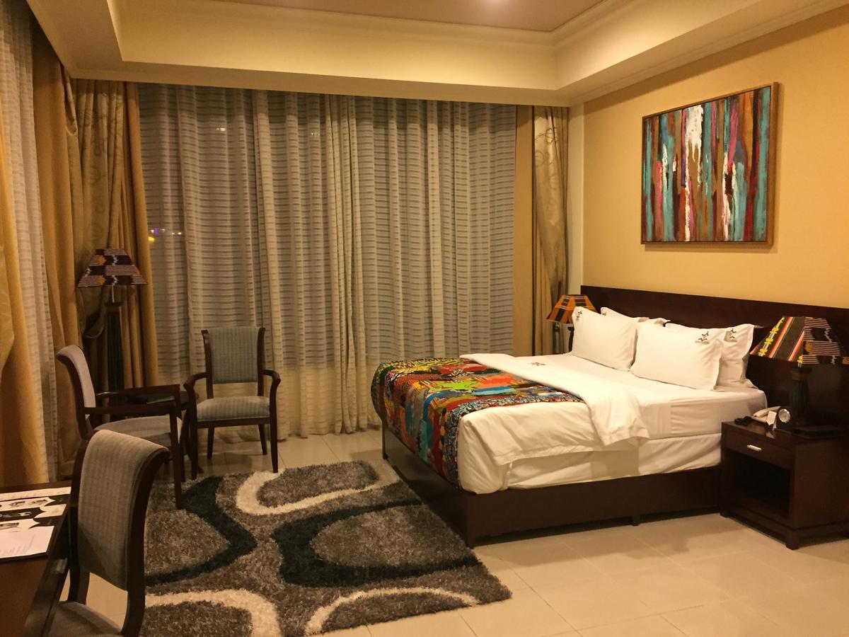 Royal Grand Hotel Monrovia Exterior foto